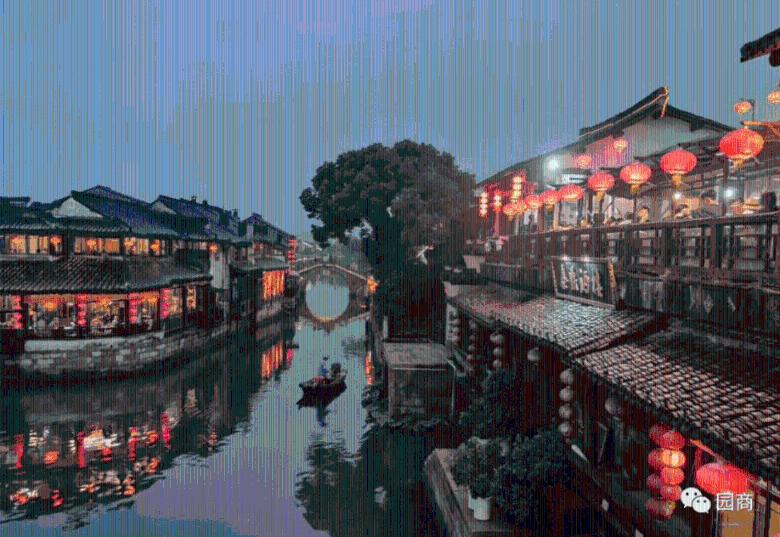 空袭敌营
